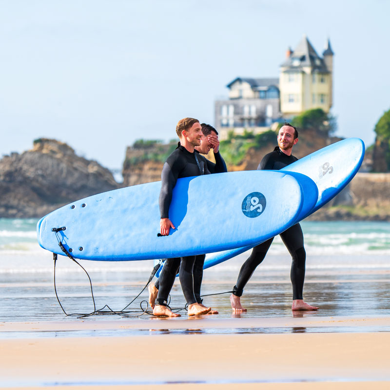 Cours de surf et leçons de surf sur la côte basque à Biarritz